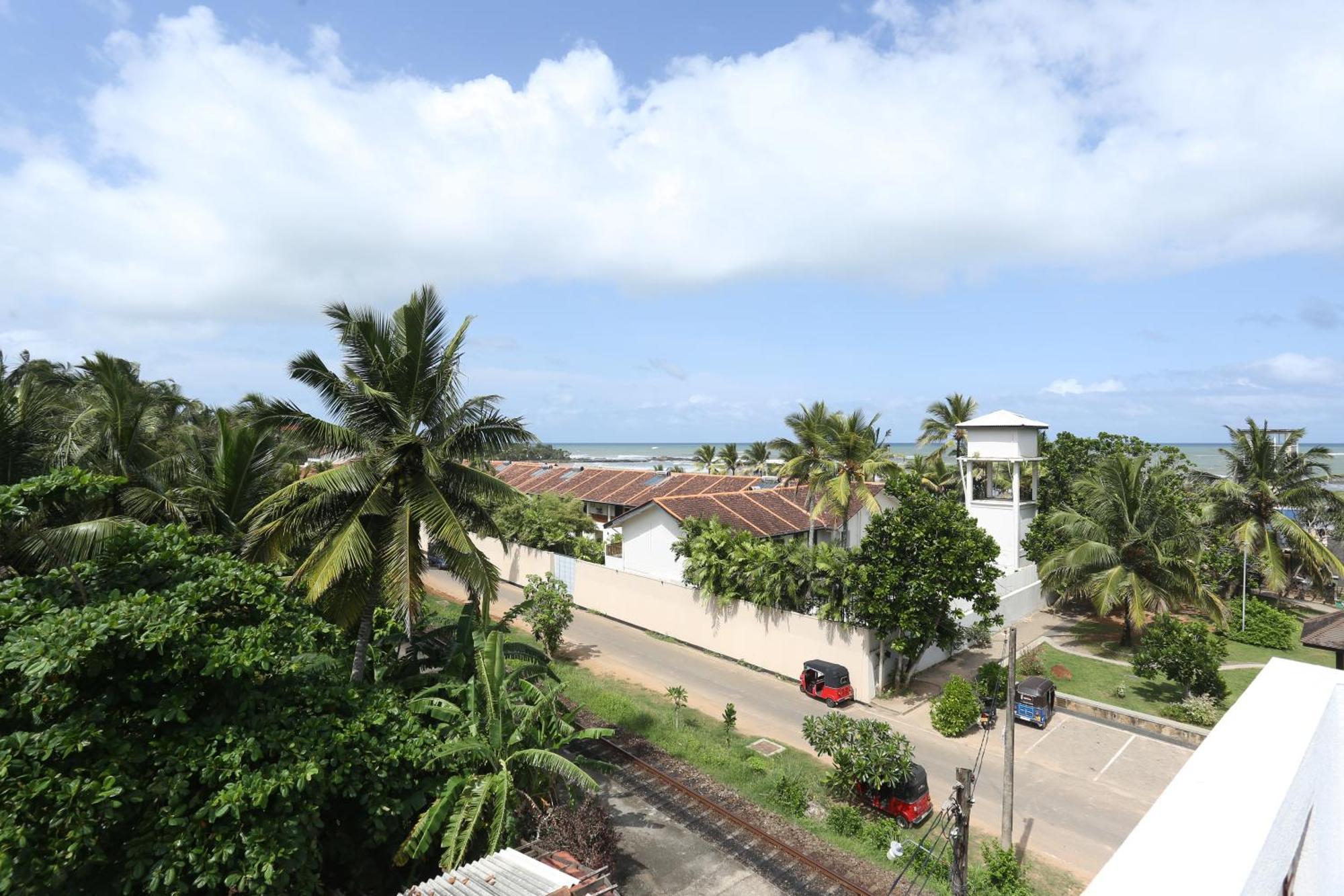 Sisi'S Place Bentota Exterior photo