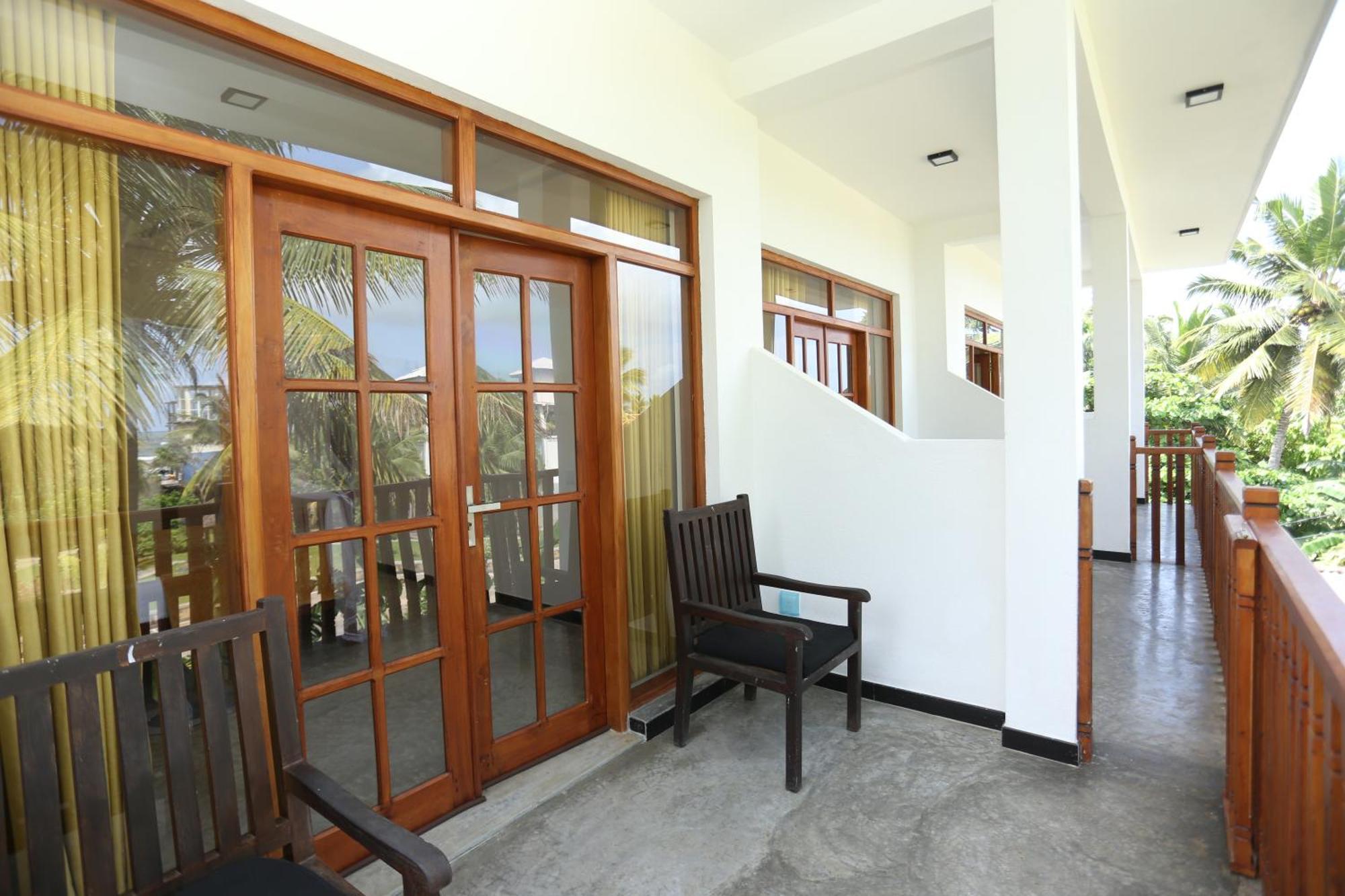Sisi'S Place Bentota Exterior photo